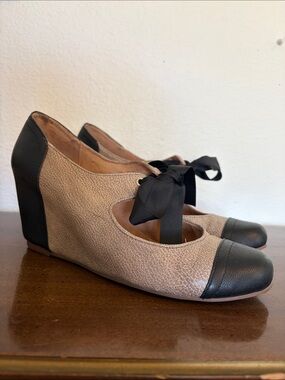 Jeffrey Campbell Ynez Vintage Havana Two-Tone Bow Wedge Pump Taupe and Black 9